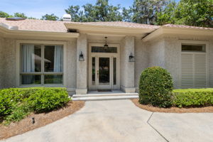 Front Entry Detail