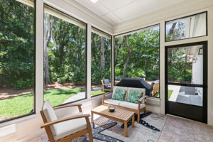 Screened-in Porch