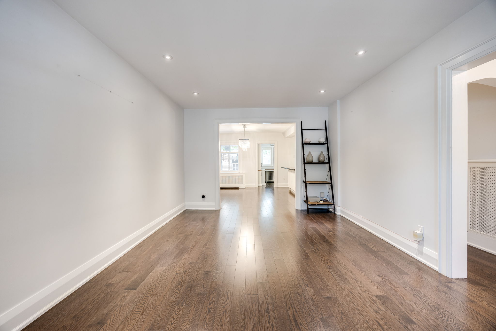 Toronto property showcase — delivered property photograph 6