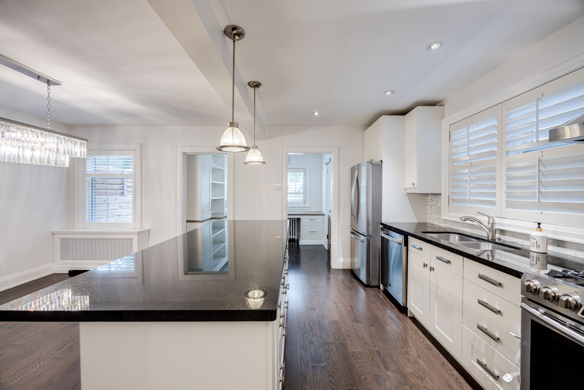 Toronto property showcase — delivered property photograph 14