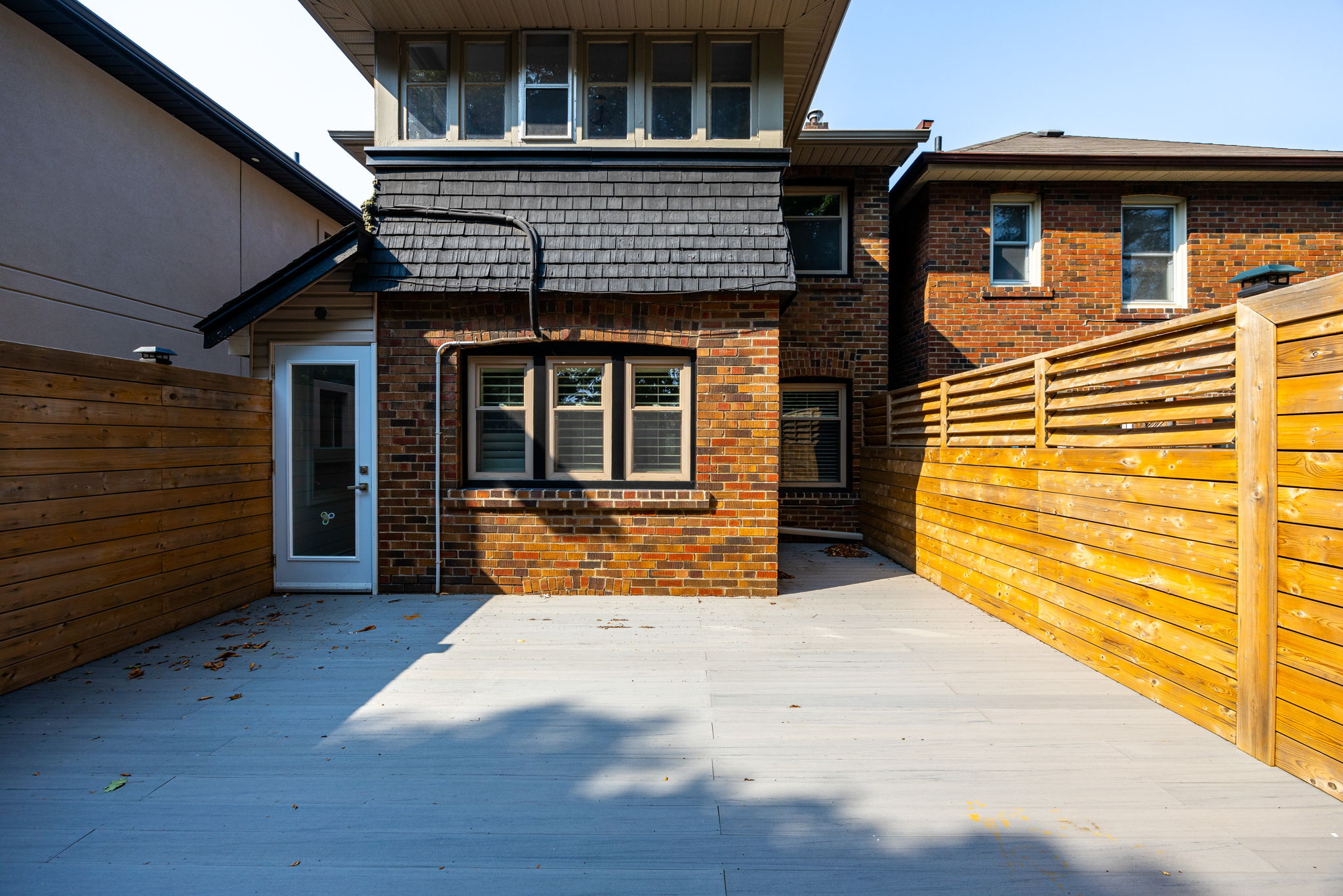 Toronto property showcase — delivered property photograph 40