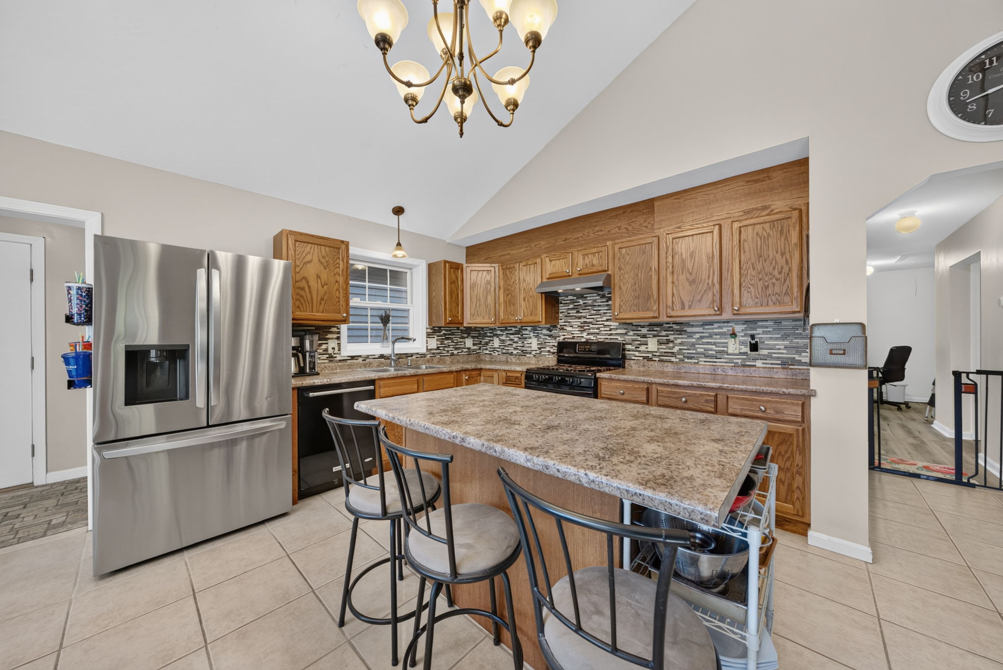 15 Memory Ln, Loudon, NH 03307, USA Photo 5