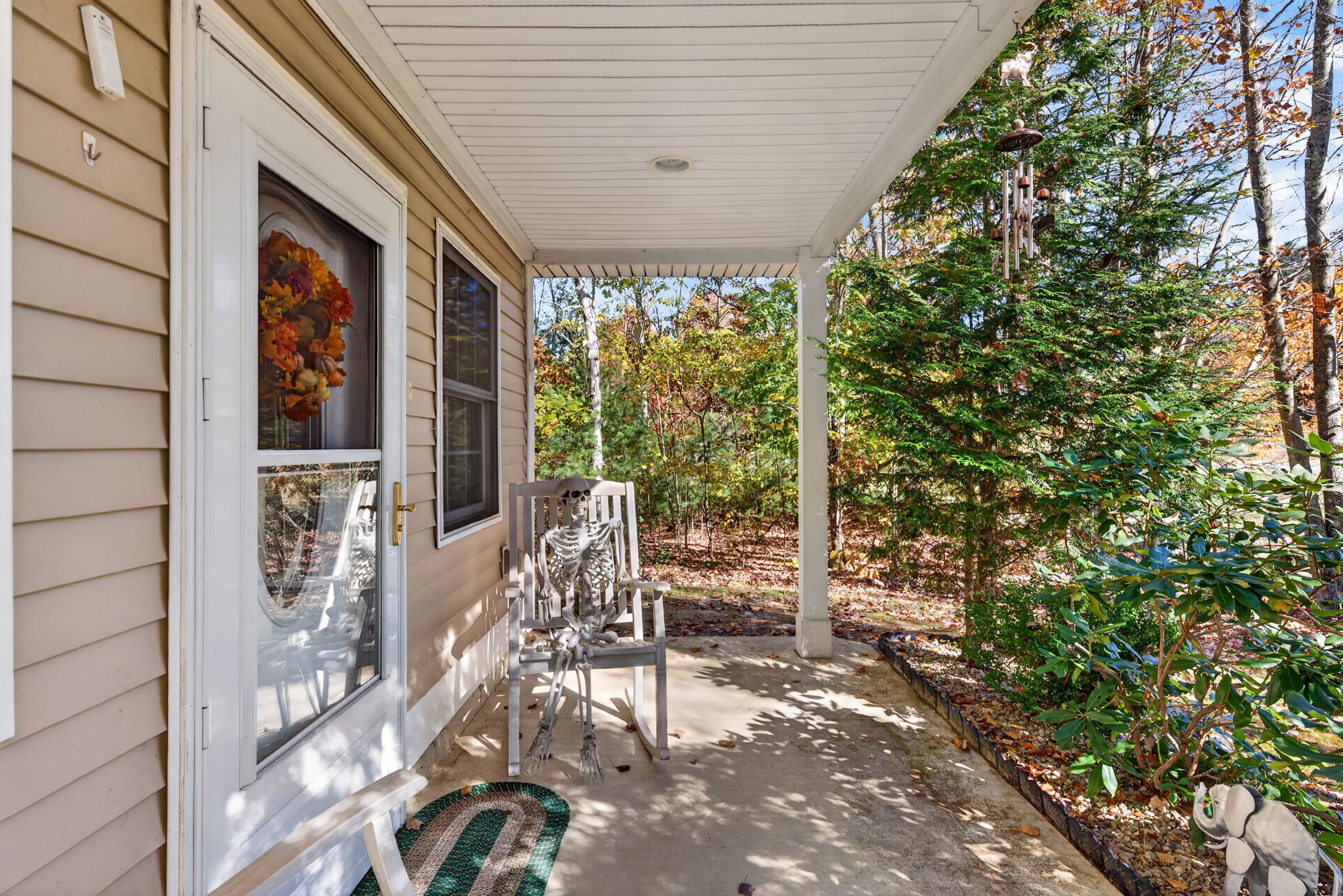 15 Memory Ln, Loudon, NH 03307, USA Photo 24
