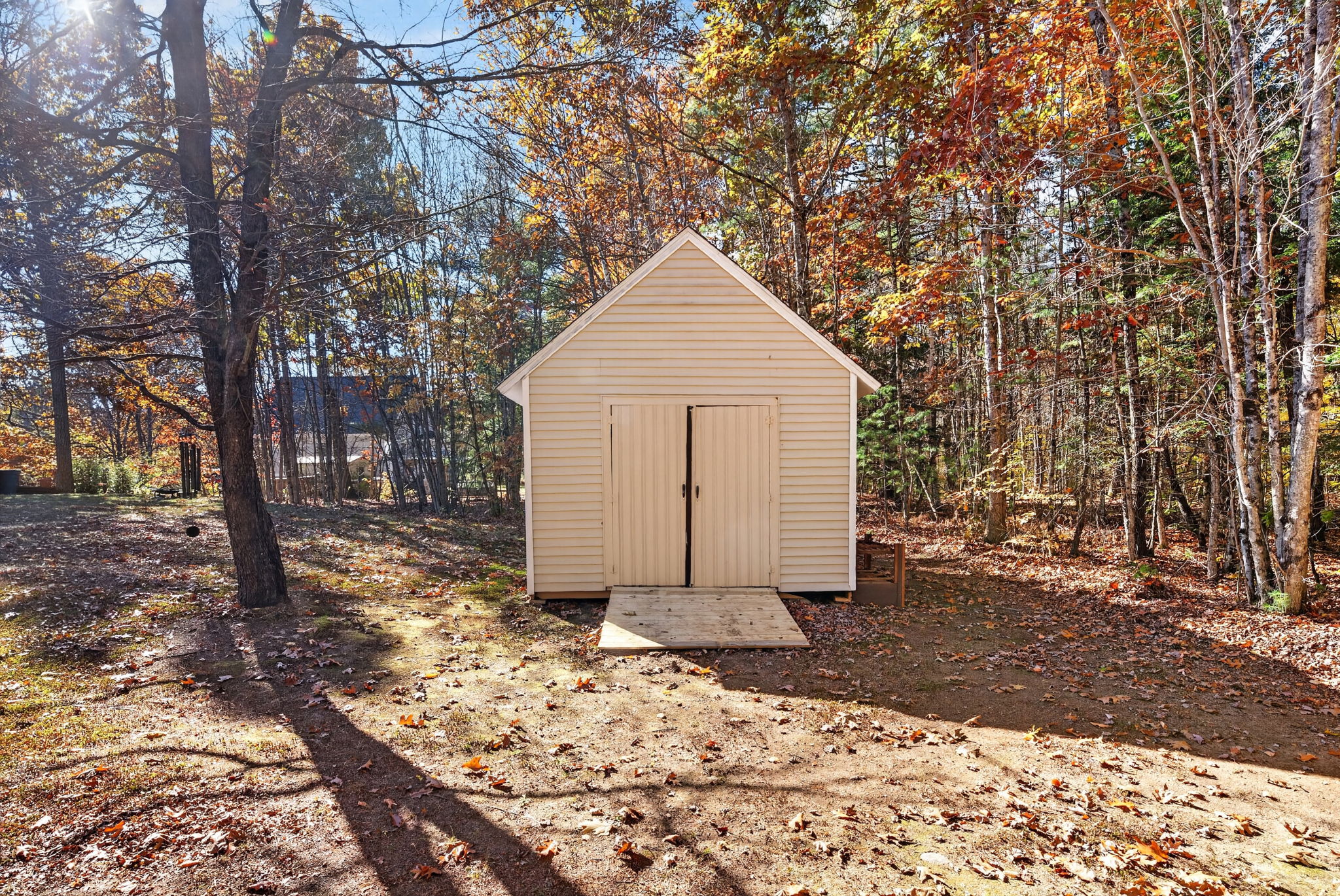 15 Memory Ln, Loudon, NH 03307, USA Photo 26