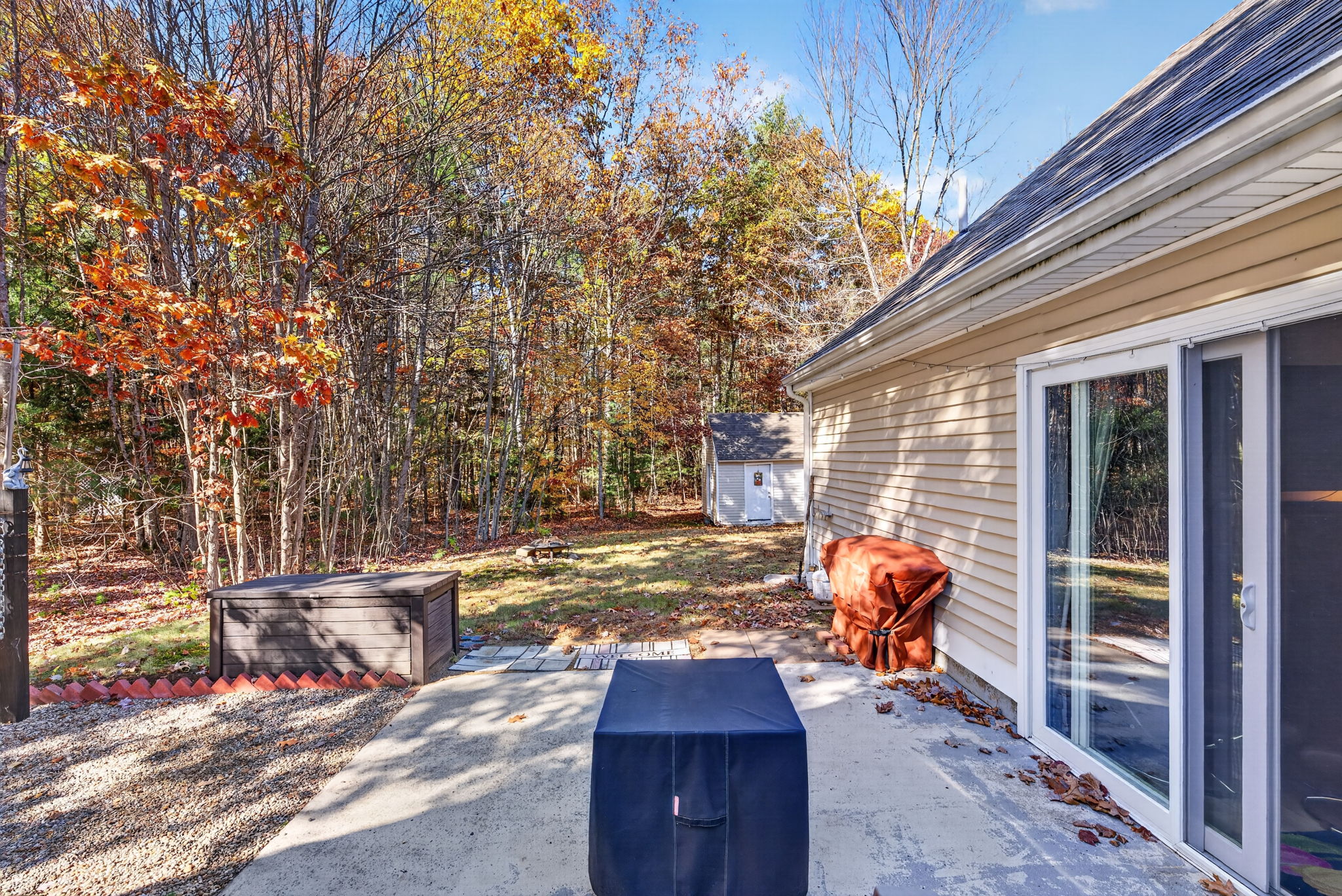 15 Memory Ln, Loudon, NH 03307, USA Photo 27