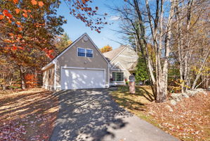 15 Memory Ln, Loudon, NH 03307, USA Photo 1