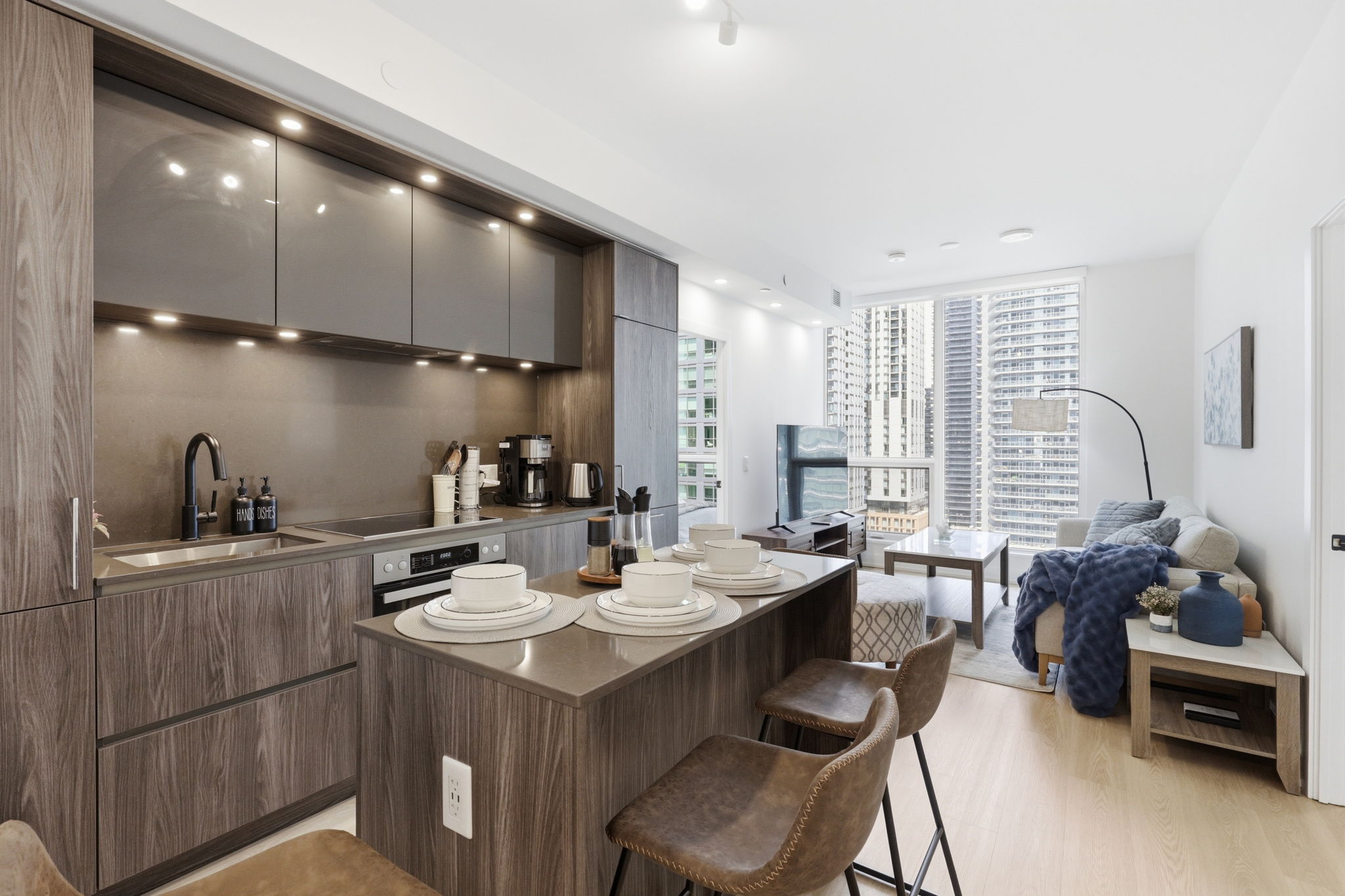 Property in Toronto — delivered property photograph 6