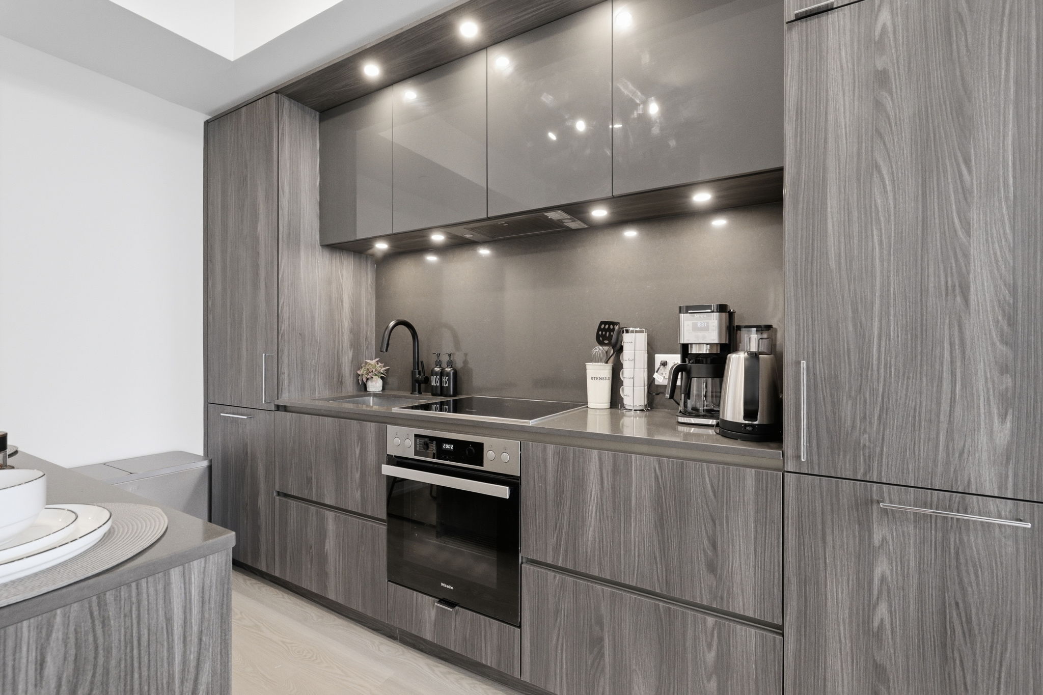 Property in Toronto — delivered property photograph 10
