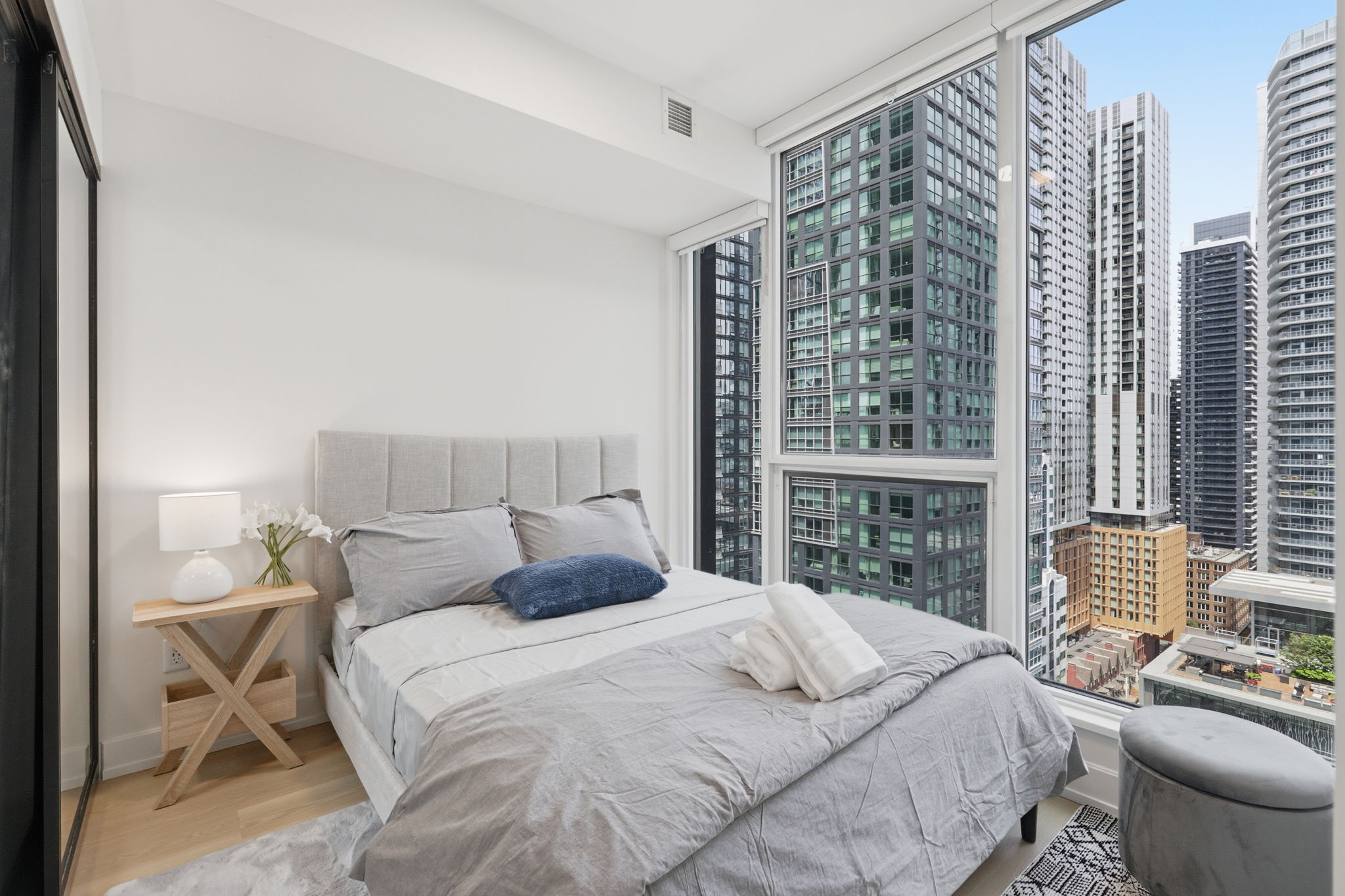 Property in Toronto — delivered property photograph 11