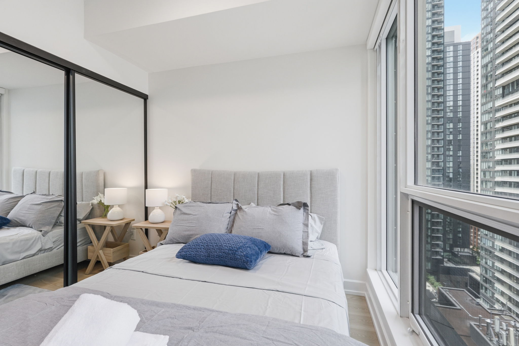 Property in Toronto — delivered property photograph 12