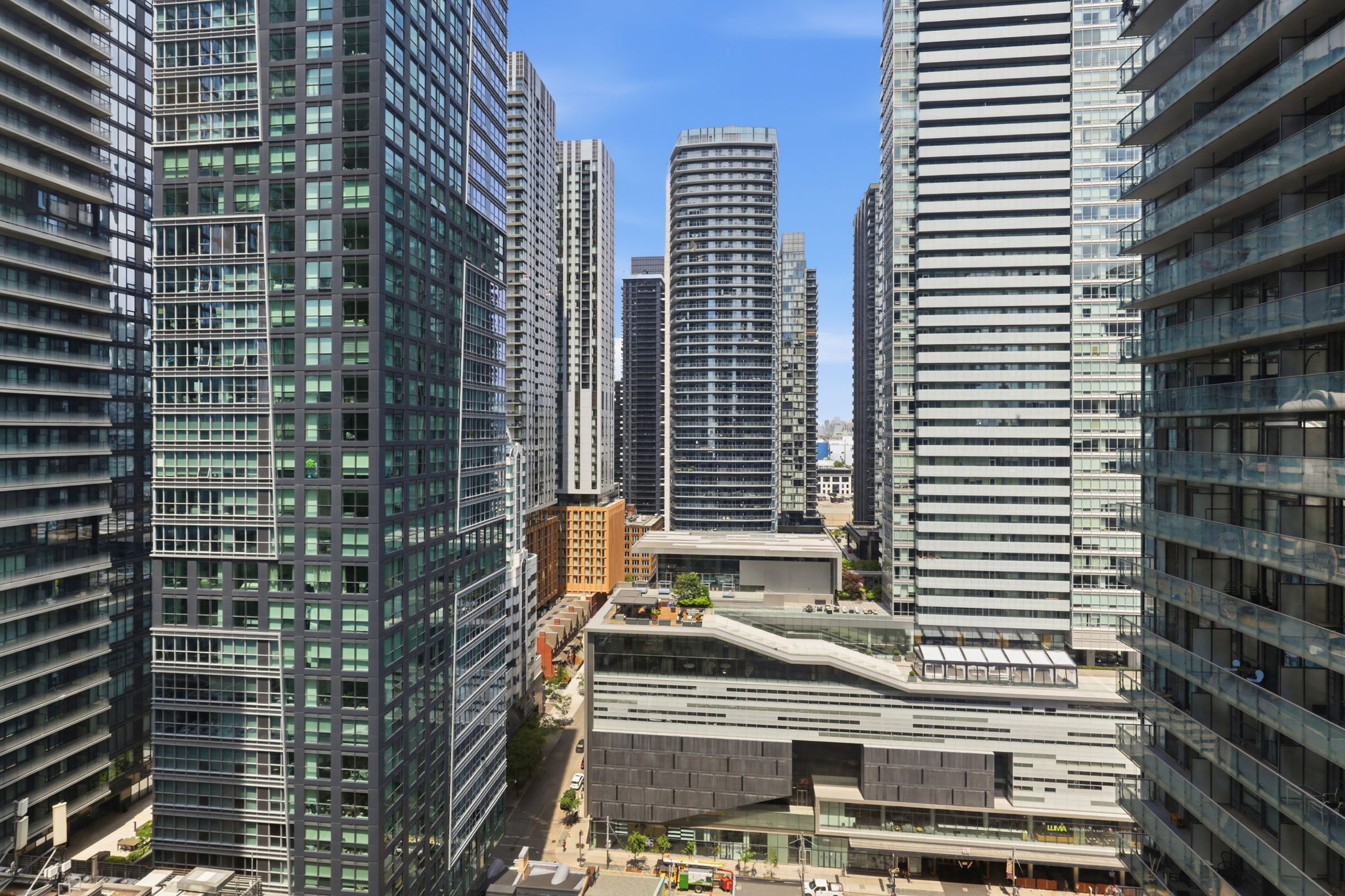 Property in Toronto — delivered property photograph 20