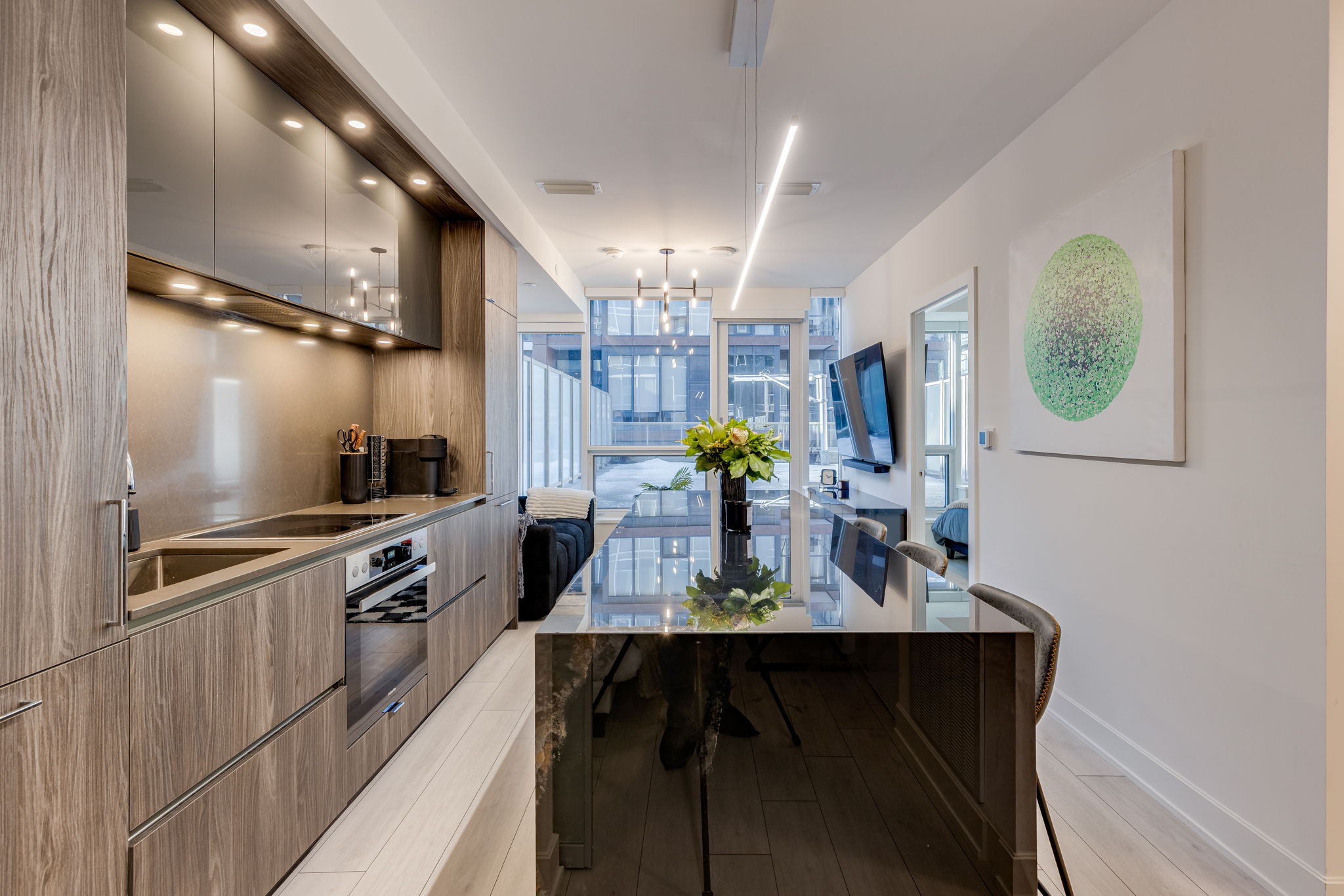 Toronto property showcase — delivered property photograph 9