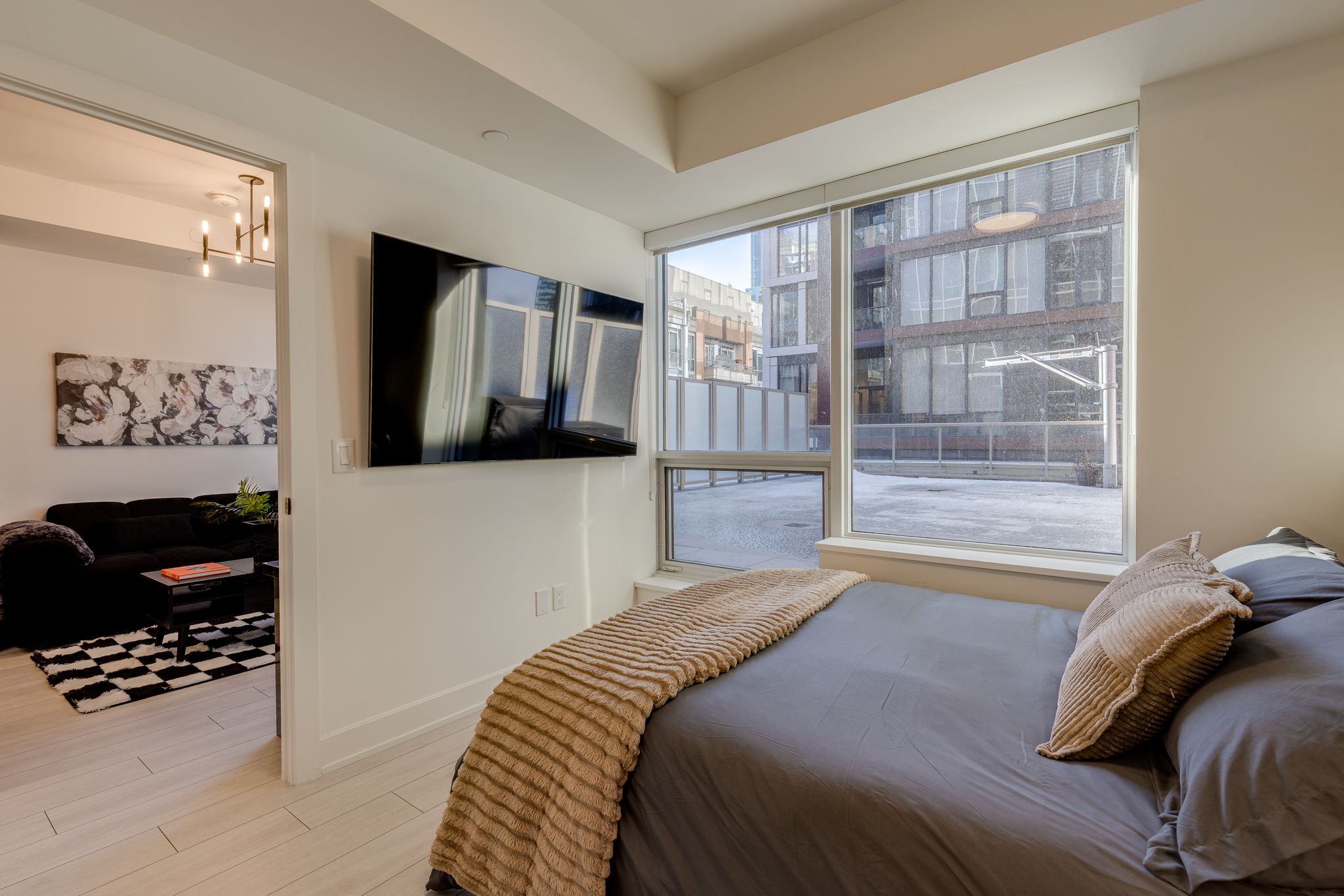 Toronto property showcase — delivered property photograph 21