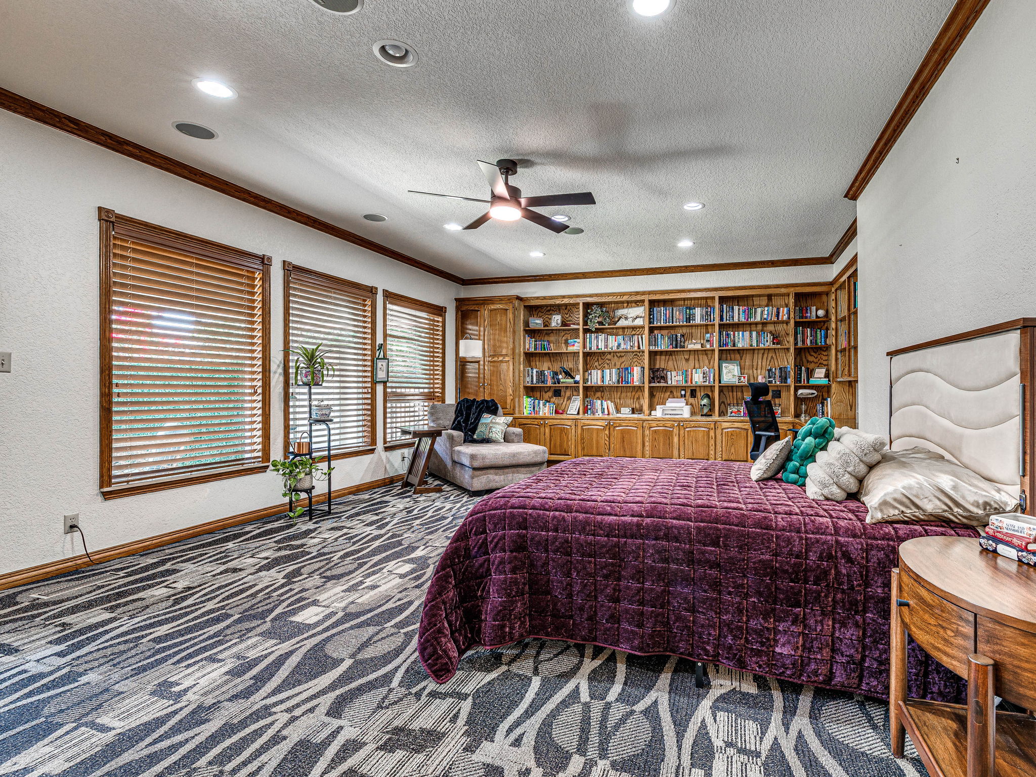  Photo 82