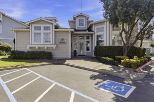 Mariners Pointer Club House