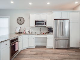 15 Pasture Ln Nashua NH-46