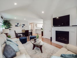 15 Pasture Ln Nashua NH-26