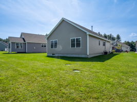 15 Pasture Ln Nashua NH-41