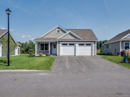15 Pasture Ln Nashua NH-35