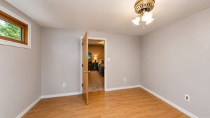  Photo 36