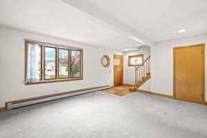  15 Sturges St, Medford, MA 02155, US Photo 6