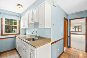  15 Sturges St, Medford, MA 02155, US Photo 20