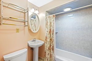  15 Sturges St, Medford, MA 02155, US Photo 38