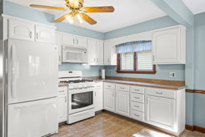 15 Sturges St, Medford, MA 02155, US Photo 18