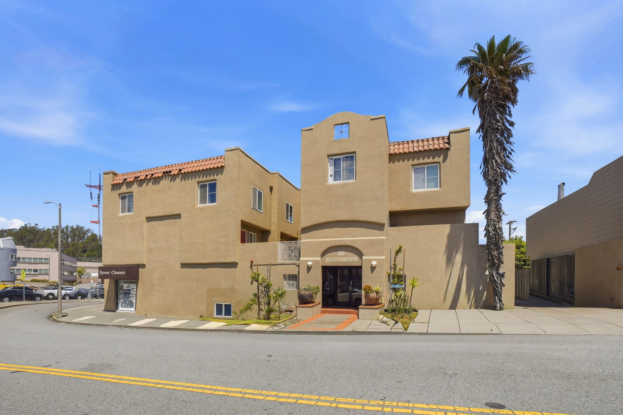 003_f8_15 Teresita Blvd unit 12