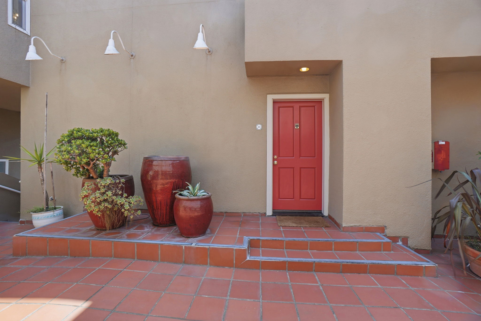 007_f8_15 Teresita Blvd unit 12