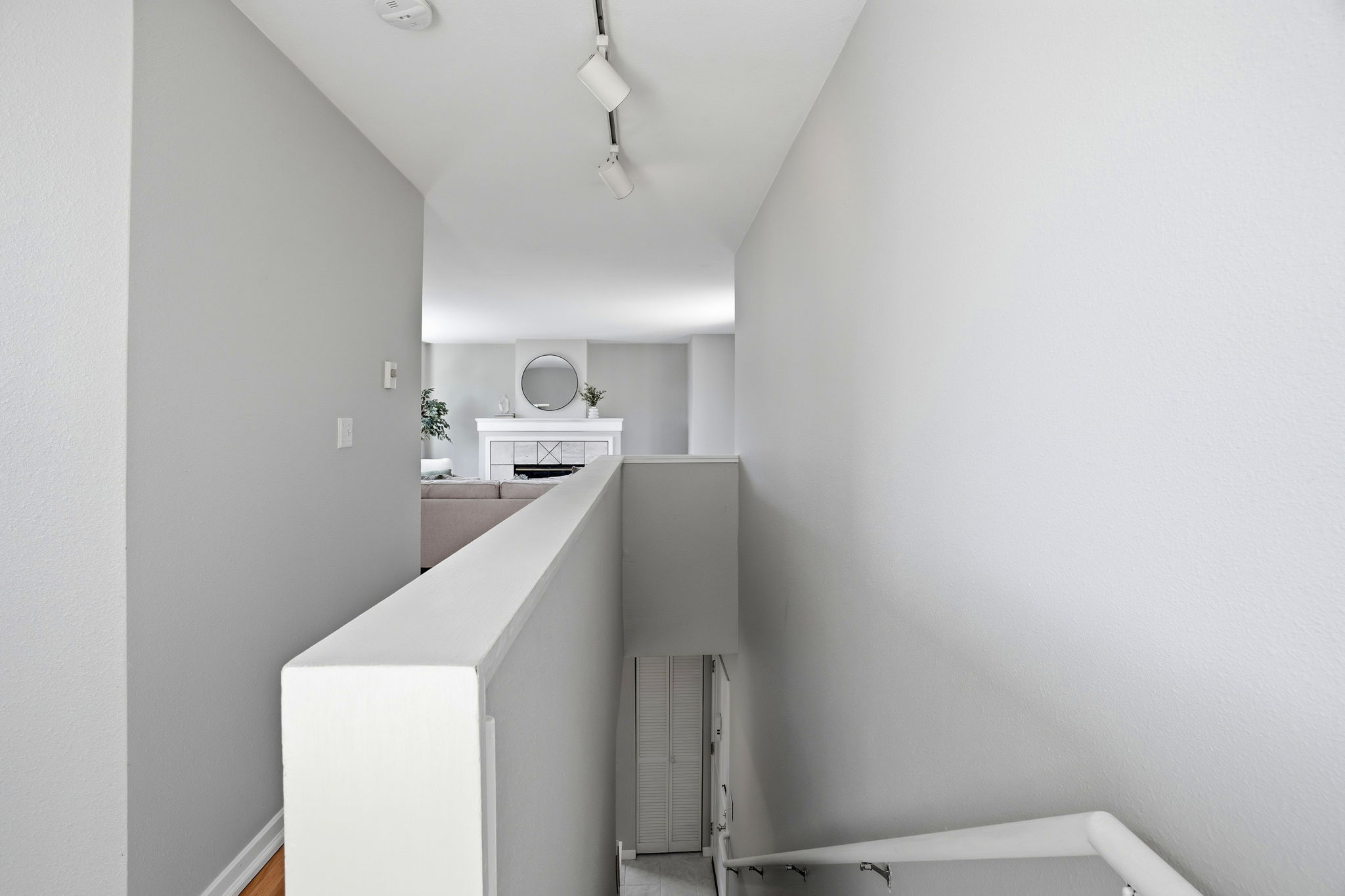 010_f8_15 Teresita Blvd unit 12
