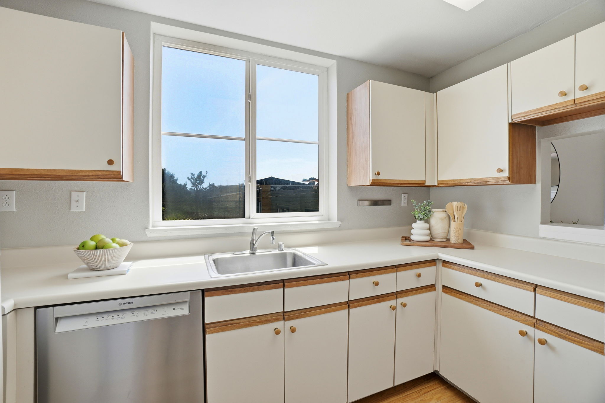 017_f8_15 Teresita Blvd unit 12