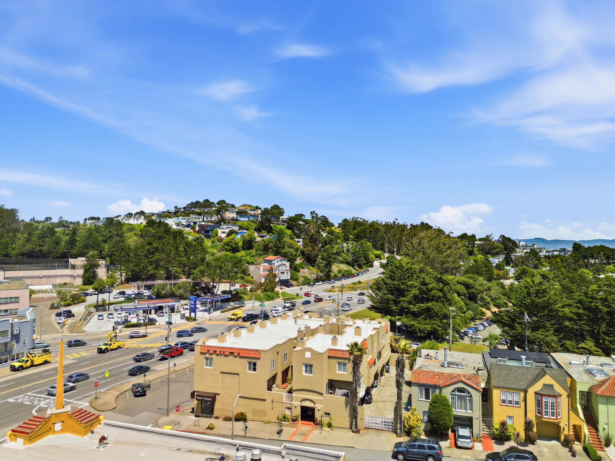 002_f8_AERIAL_15 Teresita Blvd unit 12