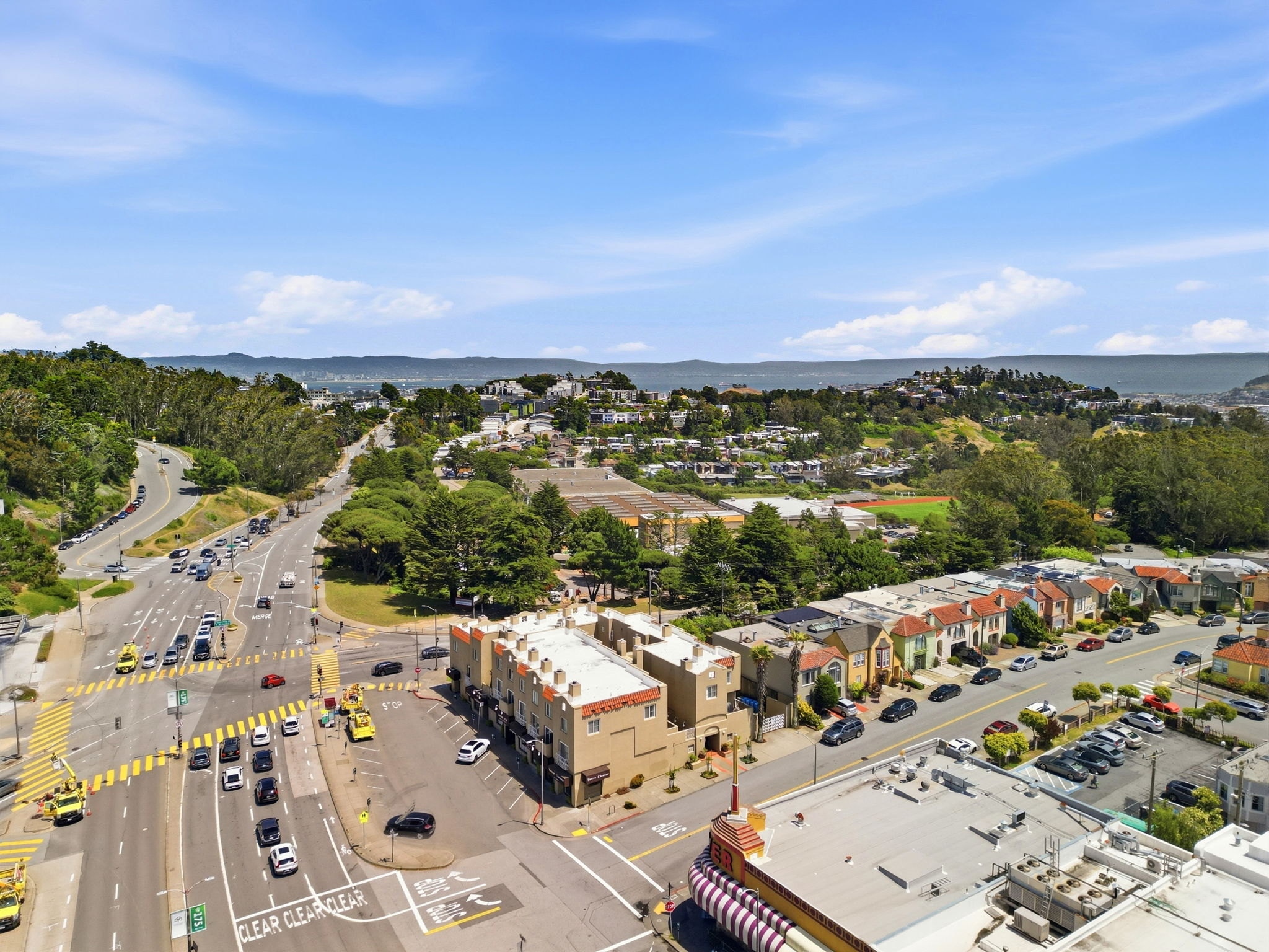 005_f8_AERIAL_15 Teresita Blvd unit 12
