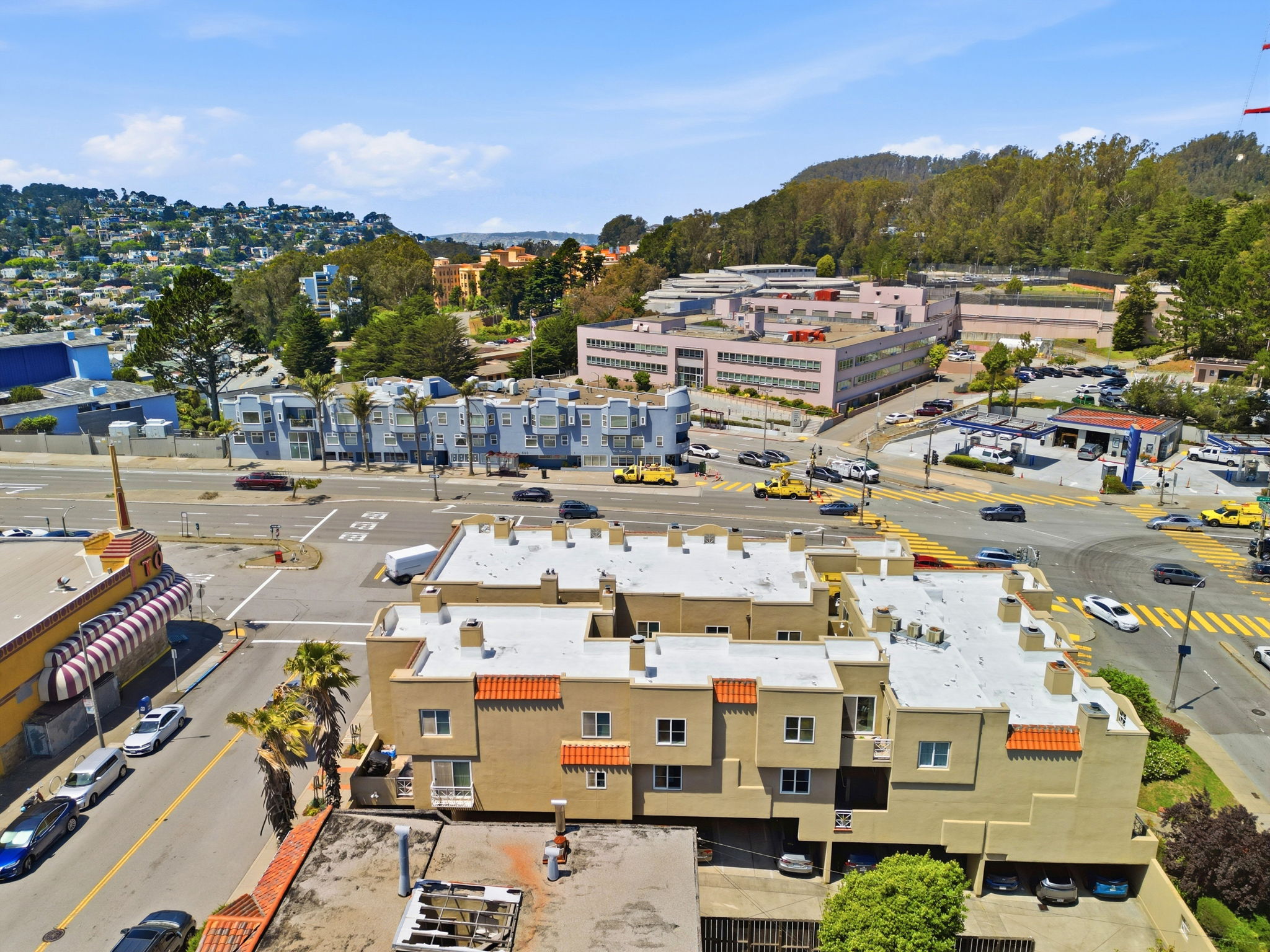 009_f8_AERIAL_15 Teresita Blvd unit 12