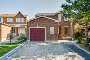 15 Thornway Ave