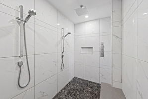  Photo 34