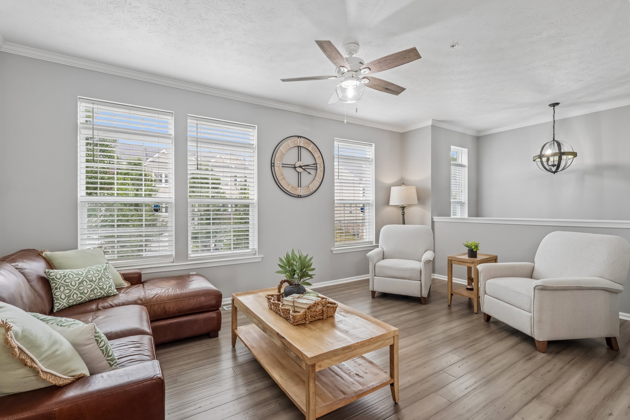 Truman Cir-S1107-010.jpg