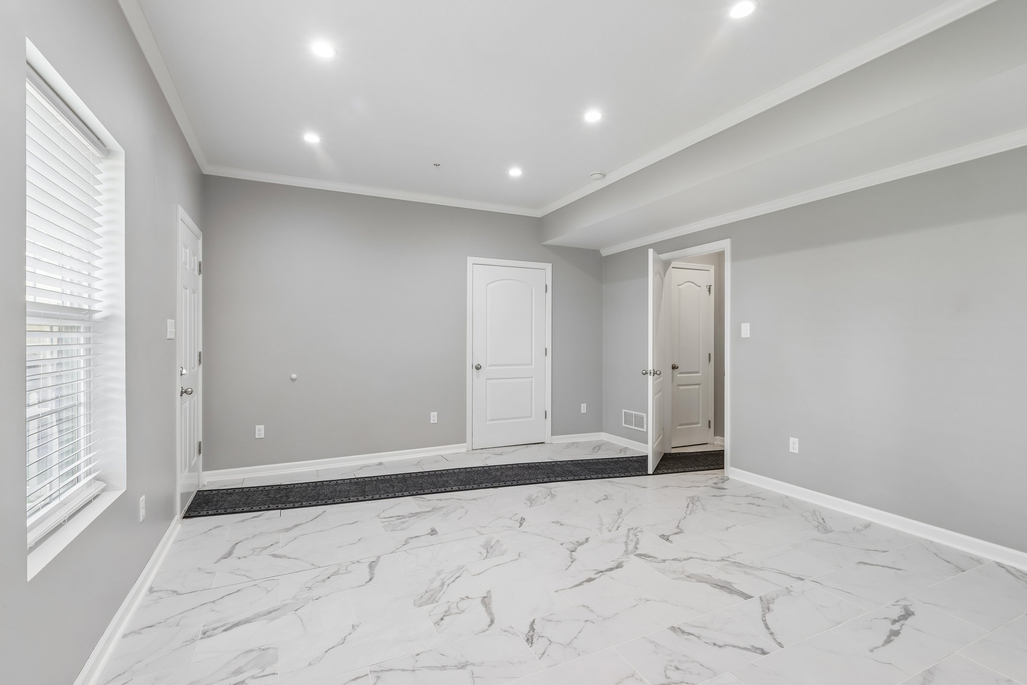 Truman Cir-S1107-059.jpg