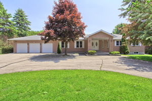  Photo 0