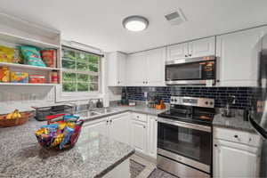 Villa Ct SE-012.jpg