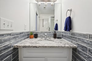 Villa Ct SE-043.jpg