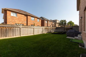 15 Weslock Crescent, Aurora, ON L4G 7Y9, Canada Photo 56