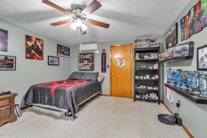  Photo 45