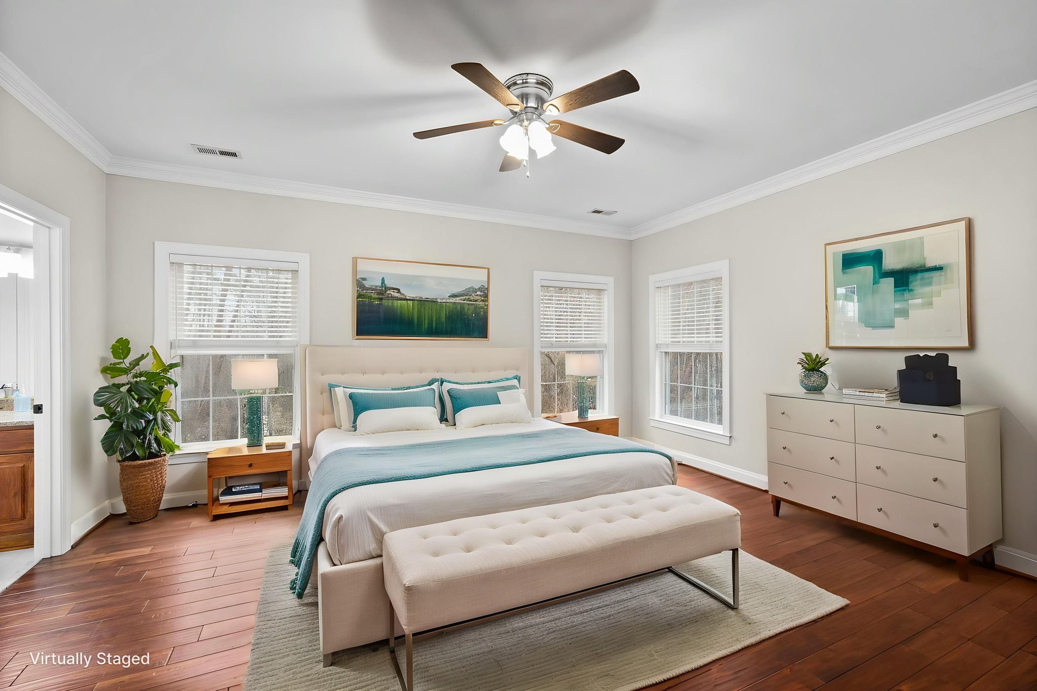 6K1A6052 virtually staged.jpeg