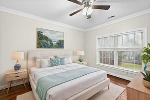 6K1A5980 virtually staged.jpeg