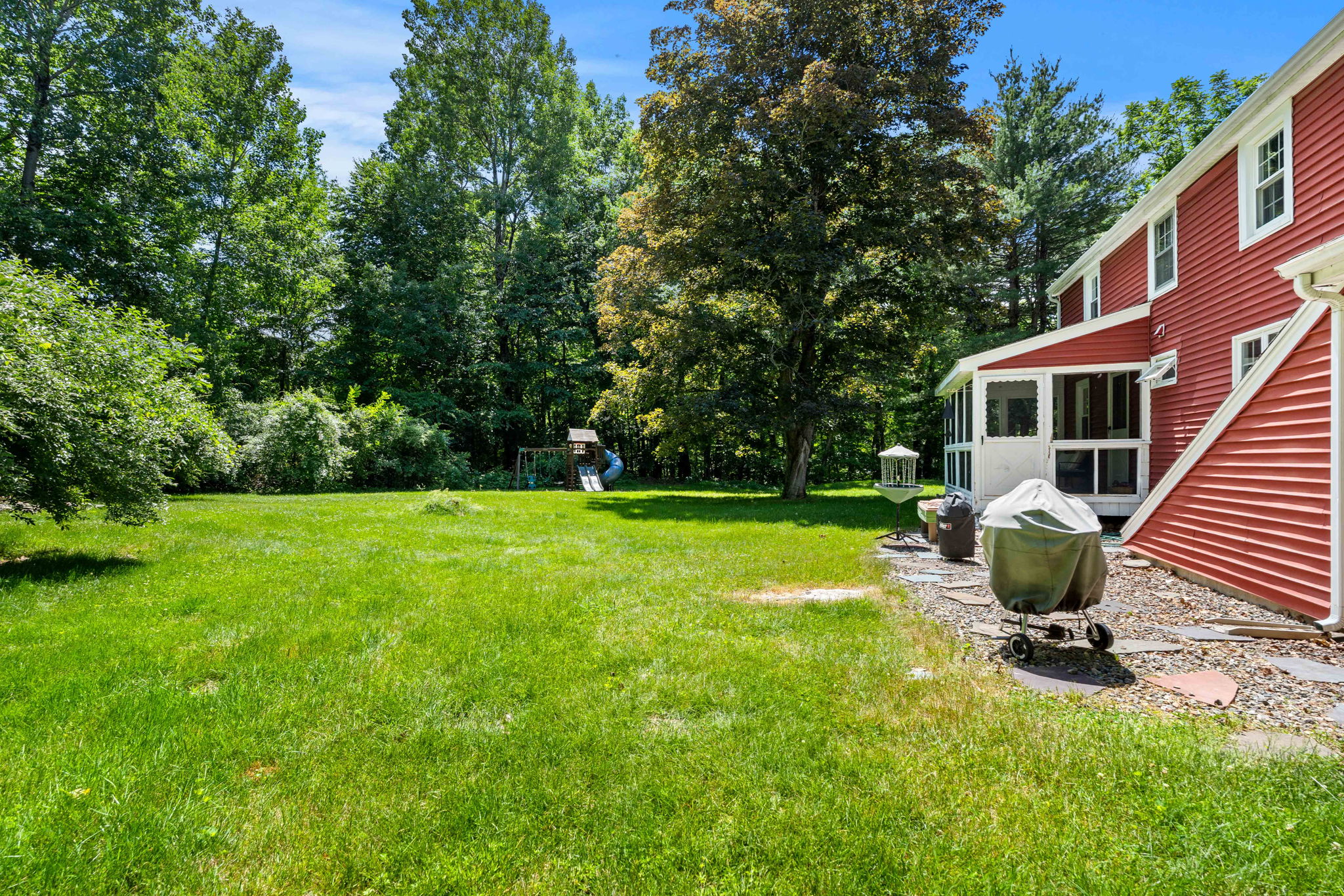 15 Wood Dr, Atkinson, NH 03811, USA Photo 32
