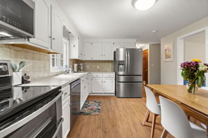 15 Wood Dr, Atkinson, NH 03811, USA Photo 16