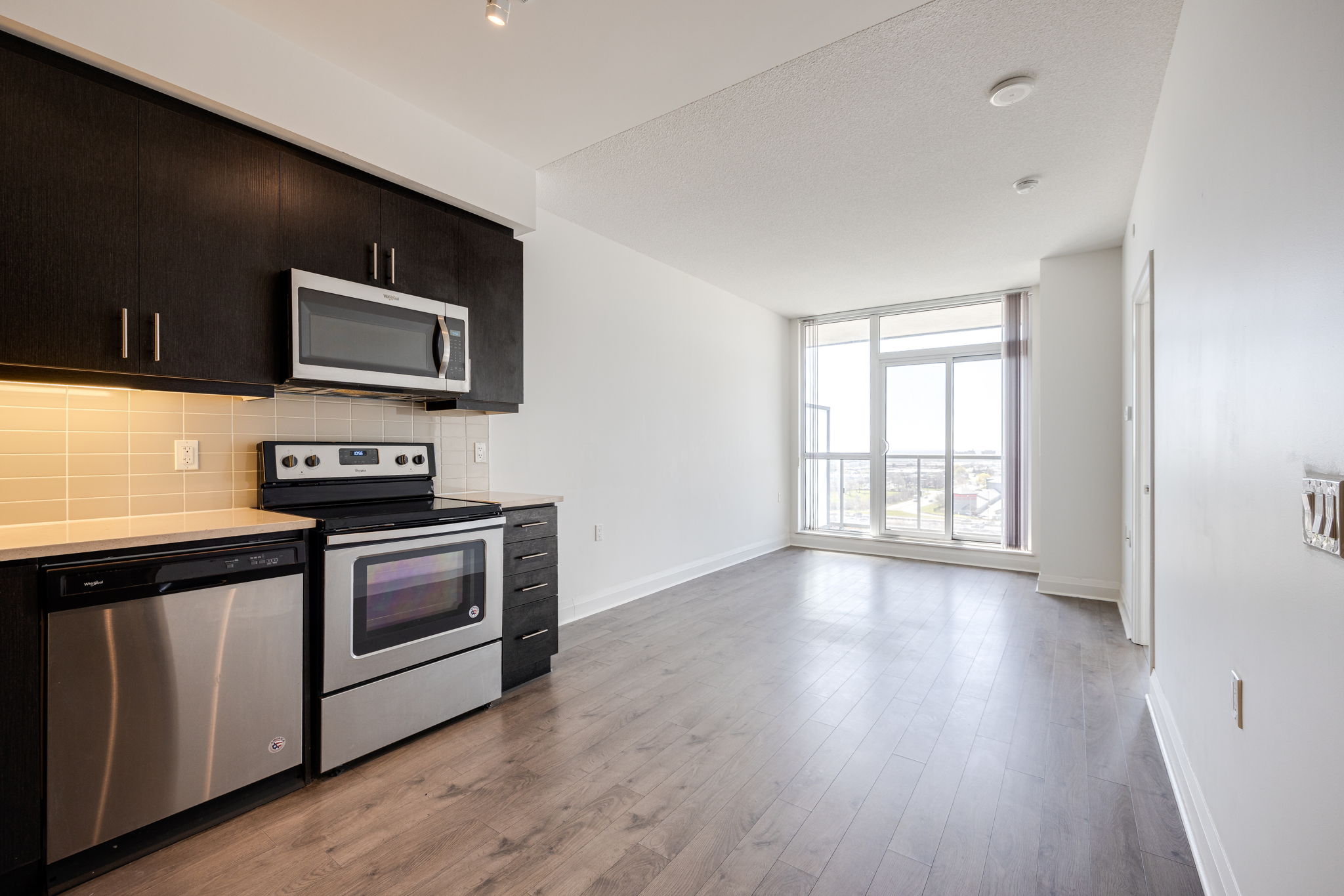 Toronto property showcase — delivered property photograph 4