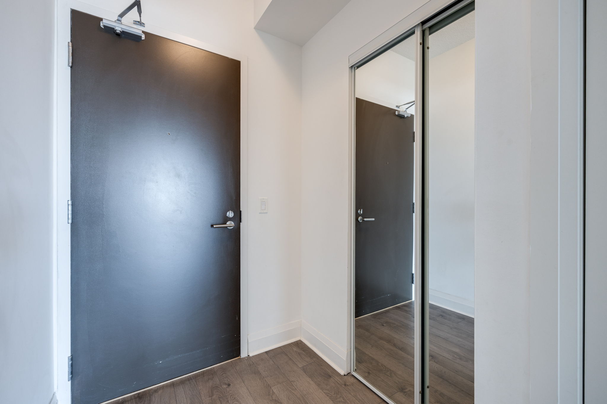 Toronto property showcase — delivered property photograph 21